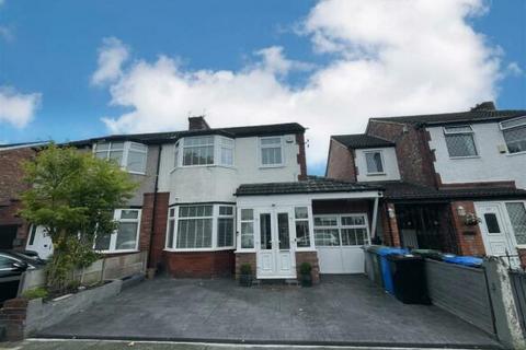 4 bedroom semi-detached house for sale, Hampson Road, Stretford, M32 9JH