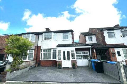 4 bedroom semi-detached house for sale, Hampson Road, Stretford, M32 9JH