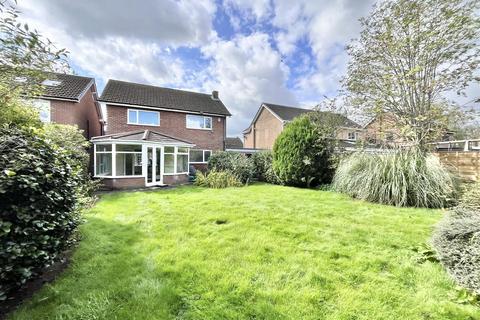 3 bedroom detached house for sale, Valley Drive, Handforth, Wilmslow