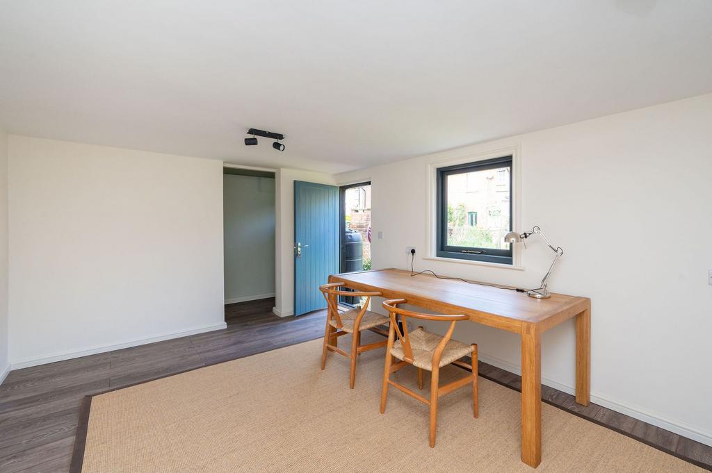 Home Office / Out Building
