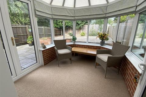 11 Bishops Gate, Woodville, Swadlincote, DE11 8DT