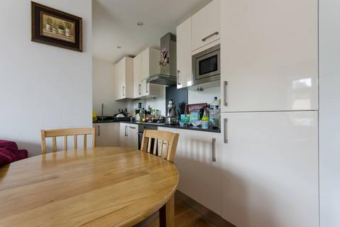 1 bedroom flat for sale, Holden Road N12, Woodside Park, London, N12