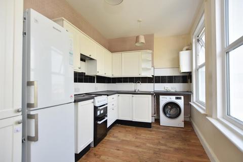 2 bedroom flat to rent, St Thomas Road, Hastings TN34