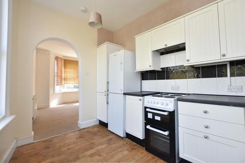 2 bedroom flat to rent, St Thomas Road, Hastings TN34