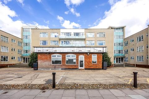 Property to rent, Kingsway, Hove