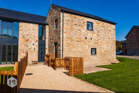 4 bedroom barn conversion for sale, Manchester Road, Walmersley, Bury, Greater Manchester, BL9 5LZ