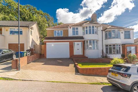 4 bedroom semi-detached house for sale, Woodcroft Avenue, Stanmore, HA7