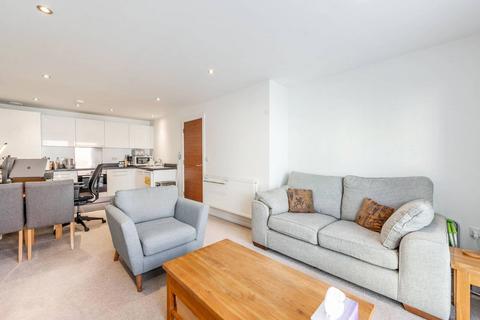 1 bedroom flat for sale, Stanmore Place, Stanmore, HA7