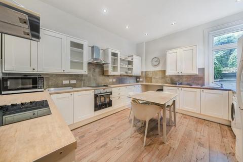 6 bedroom semi-detached house for sale, Cholmeley Park, Highgate