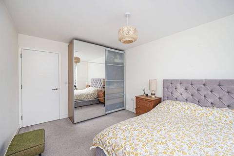 1 bedroom flat to rent, Clapton Common, Clapton, London, E5