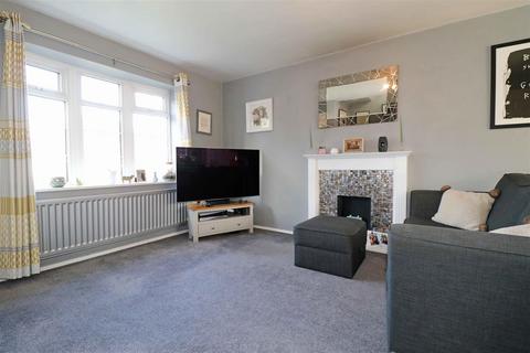 2 bedroom semi-detached house for sale, Hughes Close, Woodloes Park, Warwick