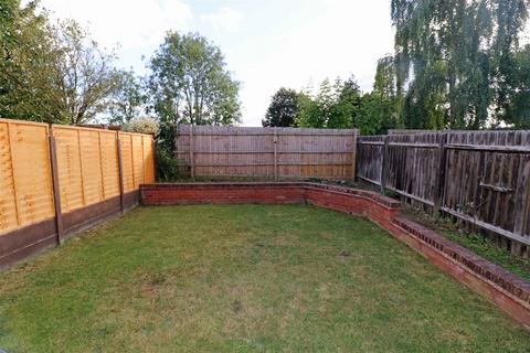 4 Hughes Close, Woodloes Park, Warwick, CV34 5FA