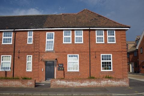 undefined, High Road West, Felixstowe