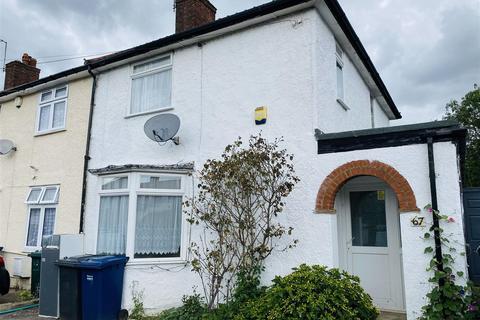 3 bedroom semi-detached house to rent, Fully Renovated 3 Double bedroom house in Edgware