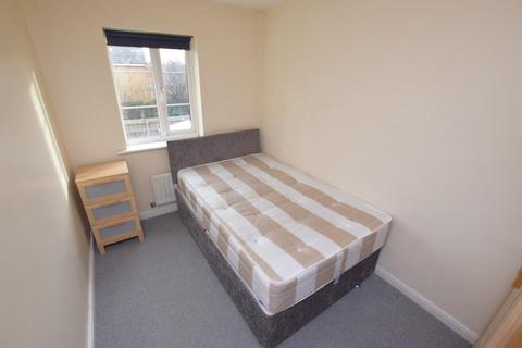 1 bedroom in a house share to rent, West Cotton Close, Northampton NN4