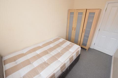 undefined, West Cotton Close, Northampton NN4