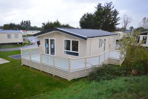 2 bedroom lodge for sale, Steeple Bay Holiday Park