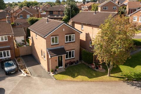 4 bedroom detached house for sale, Parlington Meadow, Leeds LS15