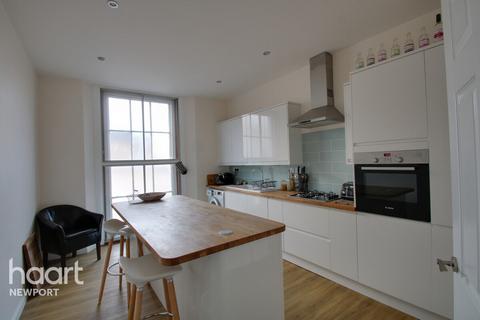 3 bedroom flat for sale, Victoria Place, Newport