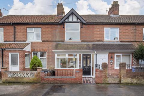 2 bedroom terraced house to rent, Hughenden Road, Norwich NR1