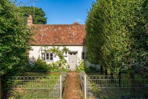 3 bedroom detached house for sale, Newtown Common, Newbury, Hampshire, RG20