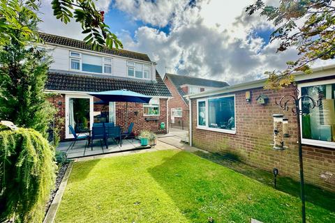 5 Forge Close, Thorngumbald, Hull, HU12 9NR