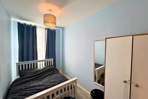 26 Edensor Road, Keighley, BD21 2LS