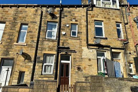 26 Edensor Road, Keighley, BD21 2LS