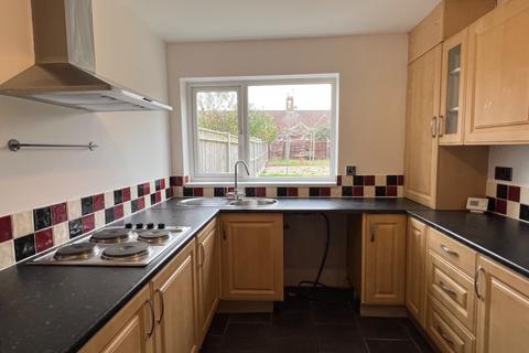 3 bedroom terraced house to rent, Piper Knowle Road, Stockton-On-Tees, Durham, TS19