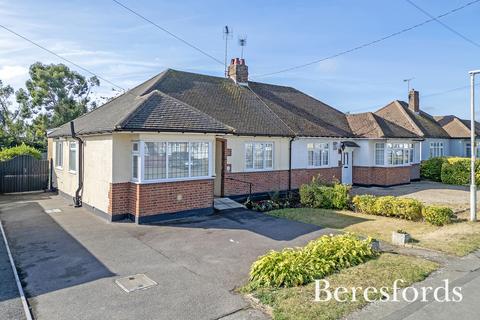 2 bedroom bungalow for sale, Erick Avenue, Chelmsford, CM1