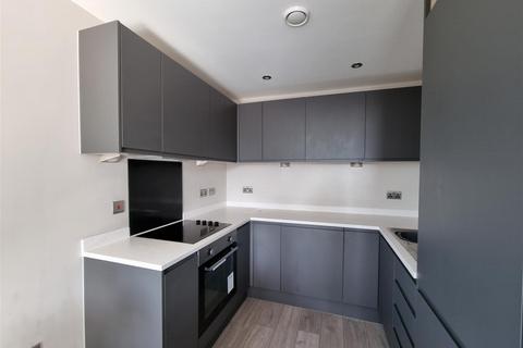 2 bedroom apartment to rent, Jesse Hartley Way, Liverpool