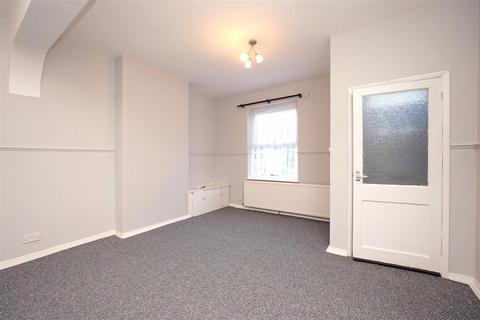 3 bedroom terraced house to rent, Worcester Street, Barrow-In-Furness