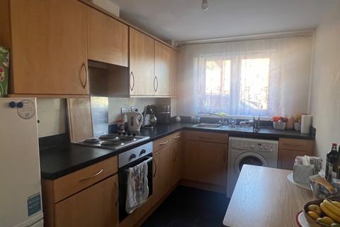 2 bedroom flat to rent, Clough Close, Middlesbrough, North Yorkshire, TS5