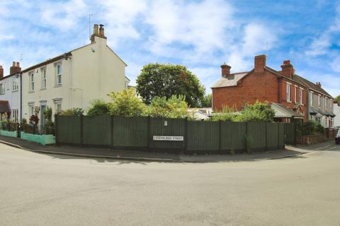 3 bedroom end of terrace house for sale, Clifton Street, Stourbridge DY8