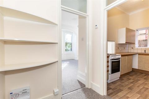 1 bedroom flat for sale, Downview Road, Worthing