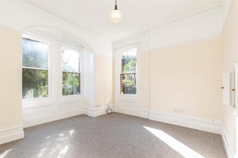 1 bedroom flat for sale, Downview Road, Worthing