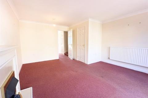 3 bedroom terraced house to rent, Willow Drive, Carterton, Oxfordshire, OX18