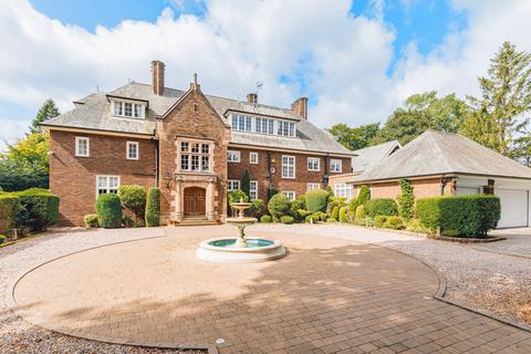 8 bedroom country house for sale, Prenton CH43