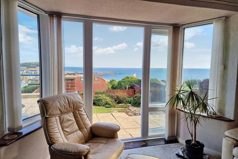 4 bedroom detached house for sale, West Bay (Sea Views)