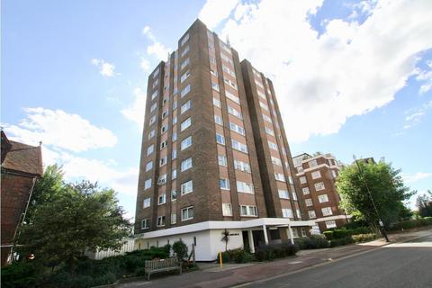 2 bedroom flat for sale, St Clements Court East, Broadway West, Leigh-On-Sea