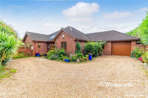 4 bedroom bungalow for sale, Danesbury Avenue, Bournemouth, Dorset, BH6