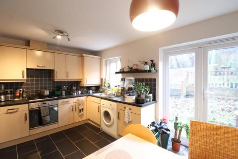 3 bedroom semi-detached house for sale, Borrowdale Crescent, Leeds, West Yorkshire, LS12