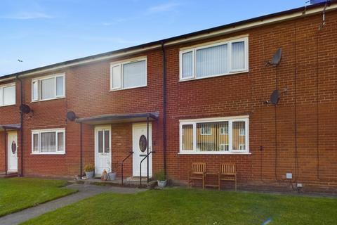 1 bedroom ground floor flat for sale, Clover Avenue, Lytham St. Annes, FY8