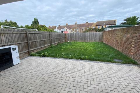 2 bedroom detached house for sale, Sheerness ME12