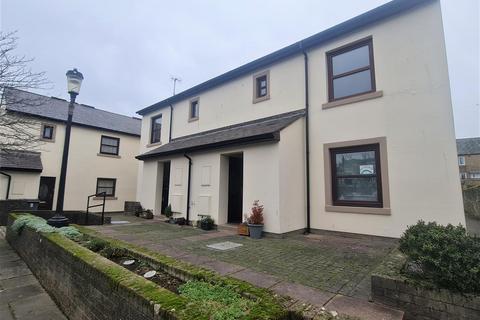 2 bedroom flat to rent, School House Court, Whitehaven CA28