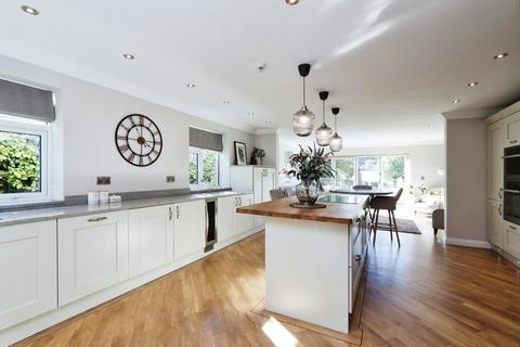 56 Bracken Hill, Burncross, Sheffield, S35 1RS