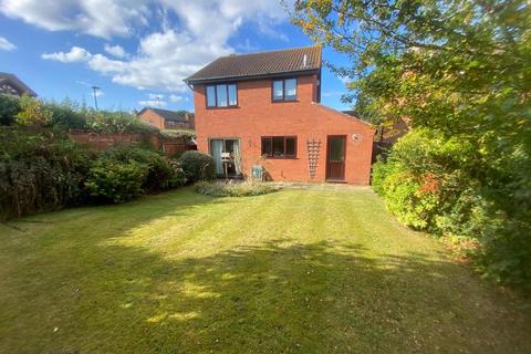 108 Calder Drive, Sutton Coldfield, B76 1GG