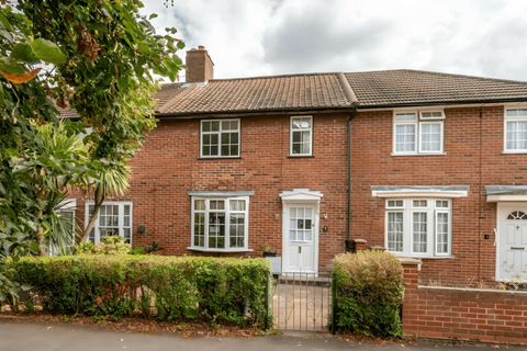 3 bedroom terraced house to rent, Netley Gardens, Morden, SM4