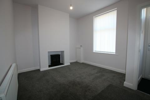 3 bedroom terraced house to rent, School Street, Great Harwood, Blackburn