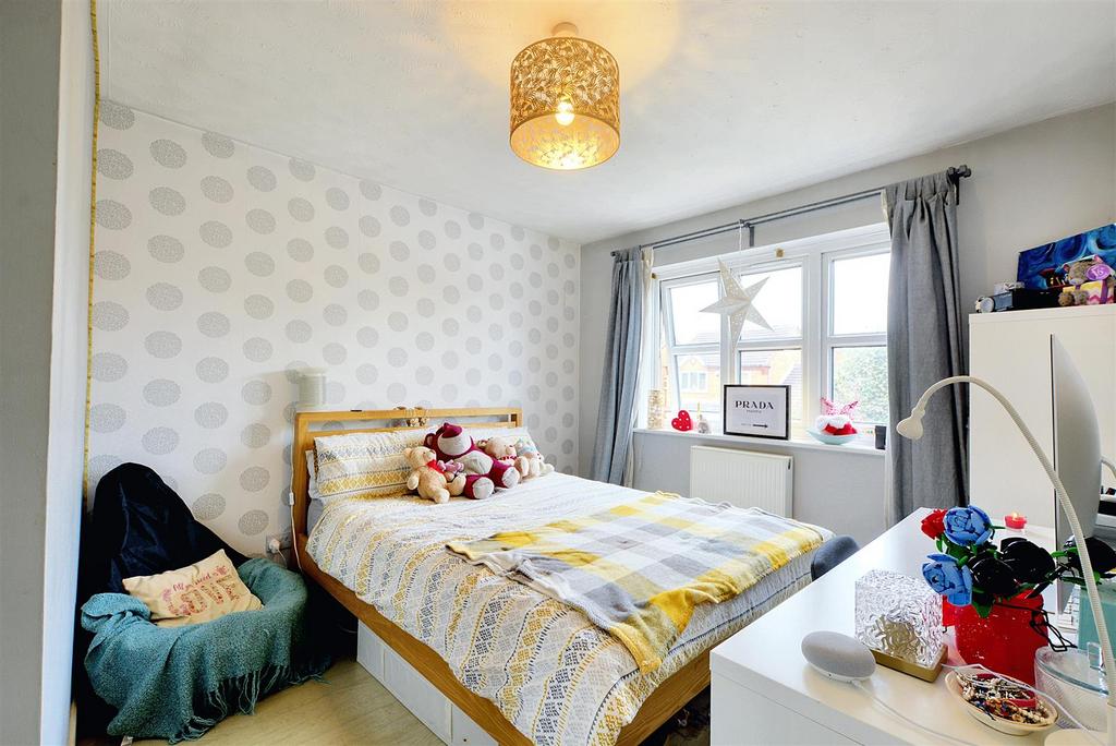 Bedroom 2 2.jpeg